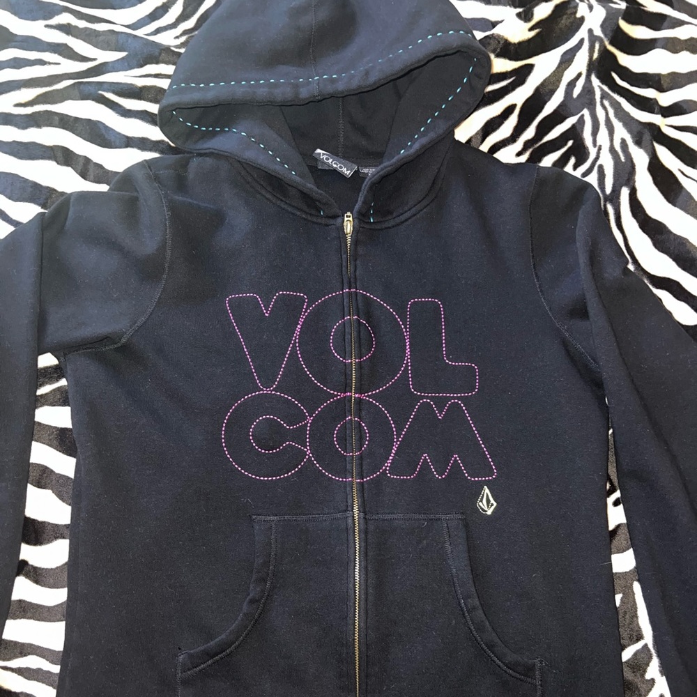 Volcom  Zip Black Hoodie From Eatly 2000’s - Y2K/Surf/Skate - Junior's XL